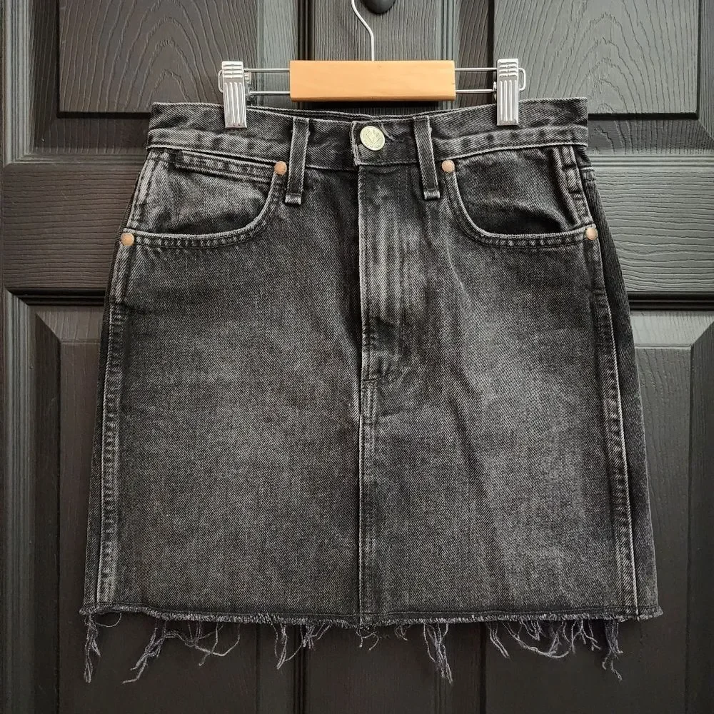 rag&bone Sz. 23 Moss Denim Mini Skirt With Distressed Hem In Asa